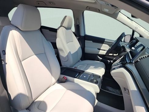 New 2026 Honda Odyssey EX-L image 14