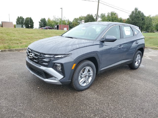 New 2026 Hyundai Tucson SE AWD/4WD image 2