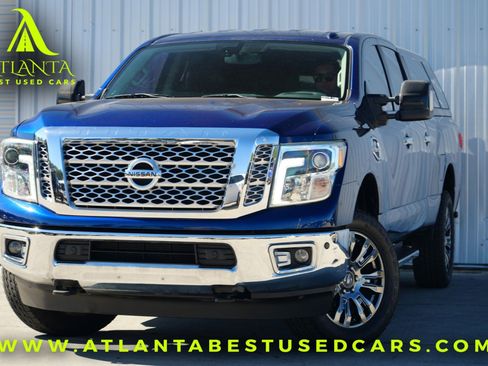 Used 2016 Nissan Titan SL image 1