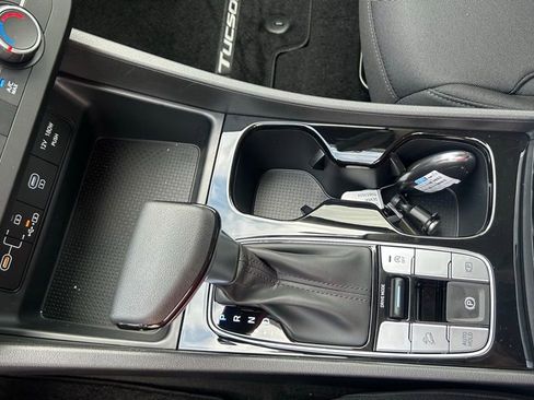 New 2026 Hyundai Tucson SE image 16
