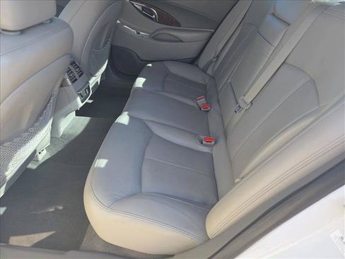 Used 2013 Buick LaCrosse Leather FWD image 18