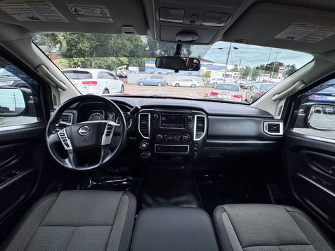 Used 2019 Nissan Titan S w/ S Utility Package image 16