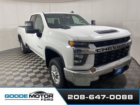 Used 2022 Chevrolet Silverado 2500 LT w/ Convenience Package AWD/4WD image 1