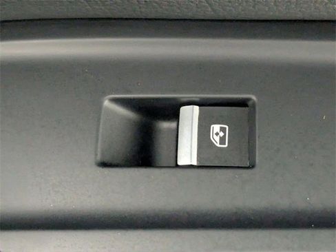 Used 2019 Audi Q5 2.0T Premium image 36