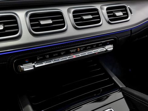 Used 2024 Mercedes-Benz GLE 63 AMG S image 24