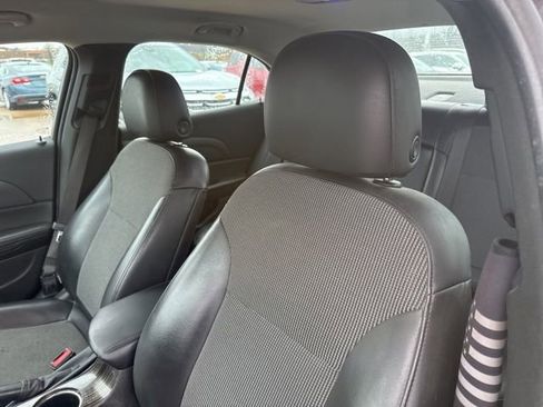 Used 2015 Chevrolet Malibu LT w/ Power Convenience Package image 11