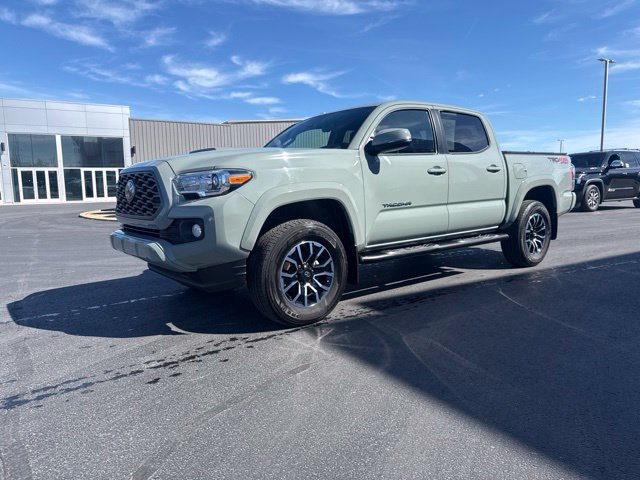 Certified 2023 Toyota Tacoma TRD Sport AWD/4WD image 3