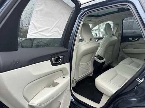 New 2026 Volvo XC60 B5 Ultra w/ Protection Package Premier image 16