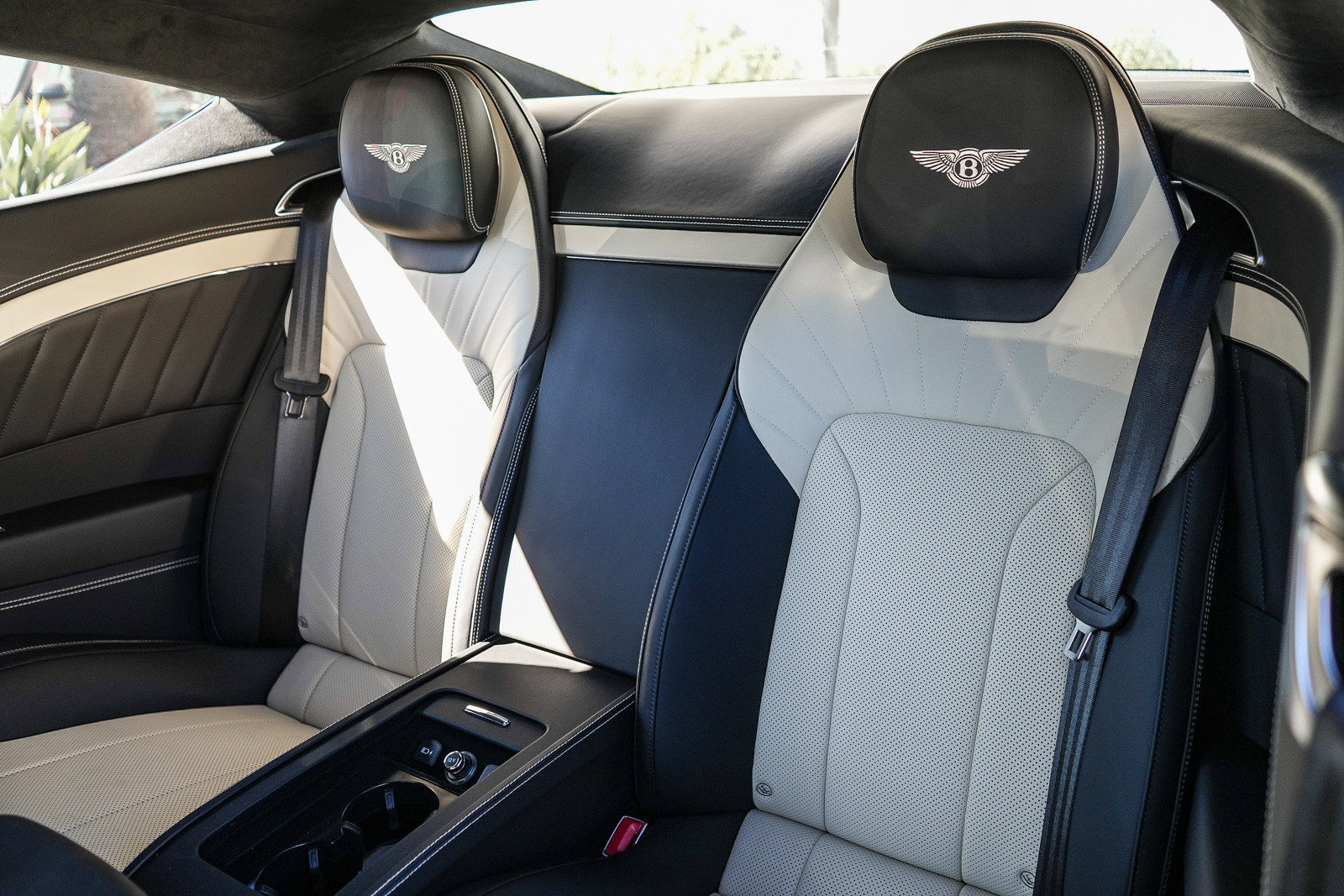 Used 2024 Bentley Continental GT V8 AWD/4WD image 22