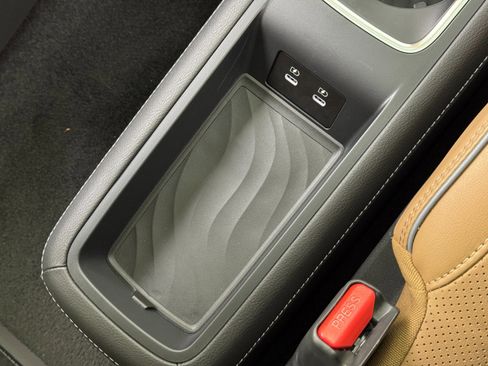 Used 2025 INFINITI QX80 Luxe w/ Cargo Package image 36