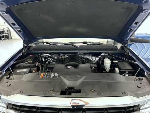 Used 2017 Chevrolet Silverado 1500 LT w/ All Star Edition AWD/4WD image 24