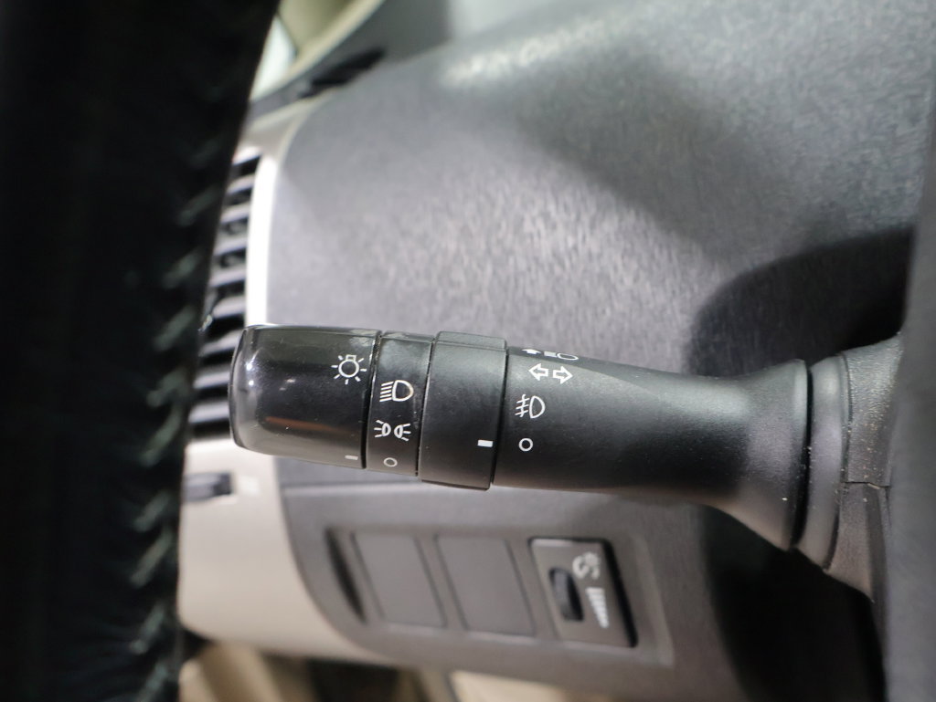 Used 2009 Toyota Prius w/ Pkg 6 FWD image 32