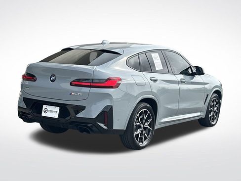 Used 2024 BMW X4 M40i w/ Premium Package image 8