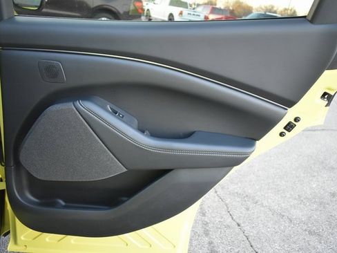 Used 2025 Ford Mustang Mach-E Premium image 47