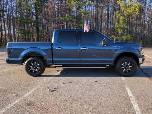 Used 2019 Ford F150 XLT w/ Equipment Group 302A Luxury image 3
