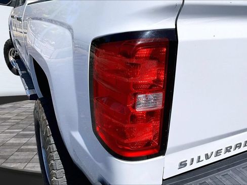 Used 2019 Chevrolet Silverado 2500 LTZ w/ Duramax Plus Package RWD image 28