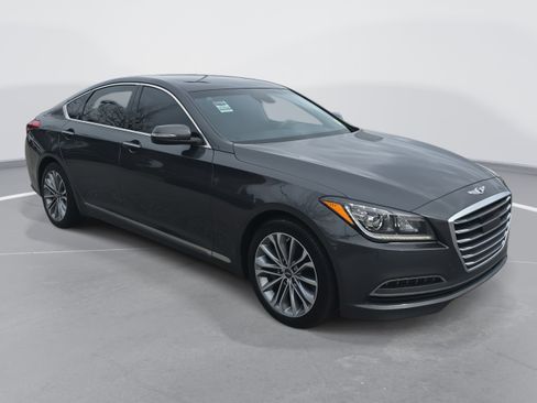Used 2017 Genesis G80 3.8 image 3