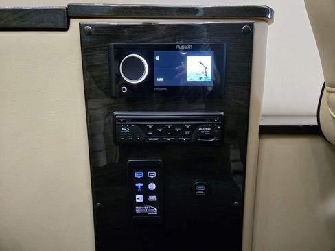 Used 2020 Mercedes-Benz Sprinter 3500 image 30