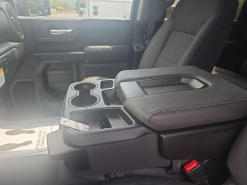 Used 2026 Chevrolet Silverado 2500 Custom w/ Custom Value Package AWD/4WD image 23