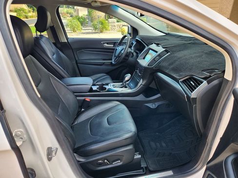 Used 2016 Ford Edge Titanium w/ Equipment Group 301A image 23