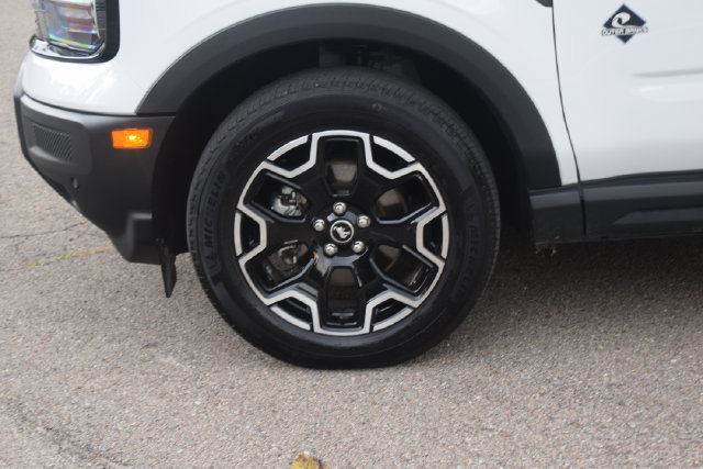 Used 2025 Ford Bronco Sport Outer Banks w/ Outer Banks Tech Package+ AWD/4WD image 28