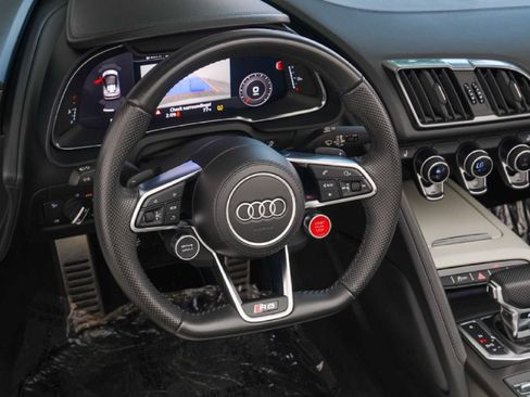 Used 2020 Audi R8 V10 w/ Carbon Exterior Package AWD/4WD image 20