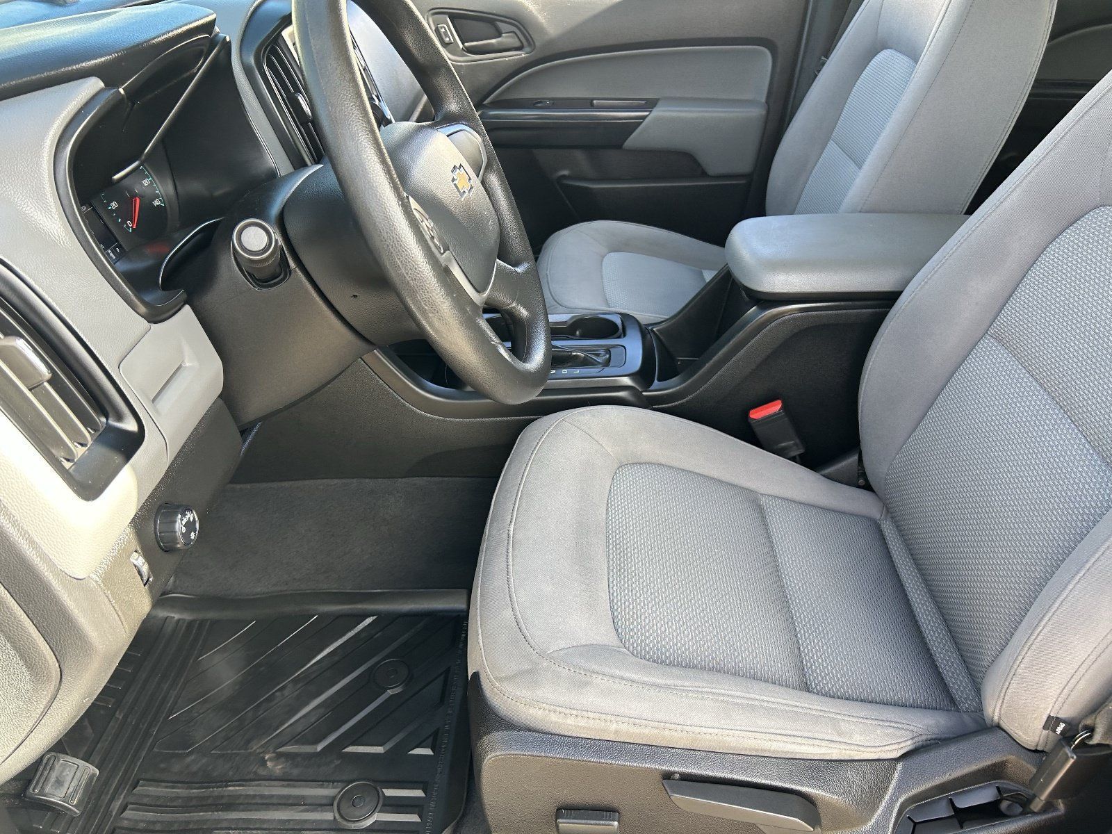 Used 2020 Chevrolet Colorado W/T w/ WT Convenience Package RWD image 20