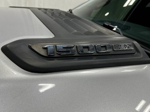 Used 2019 RAM 1500 Laramie w/ Sport Appearance Package AWD/4WD image 42