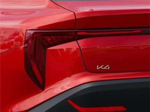 Certified 2025 Kia K4 LXS image 12