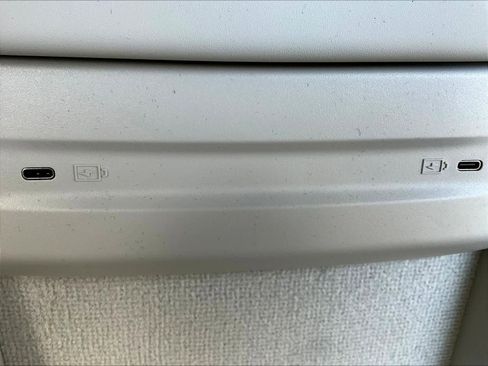 New 2025 Volvo EX90 Plus image 23