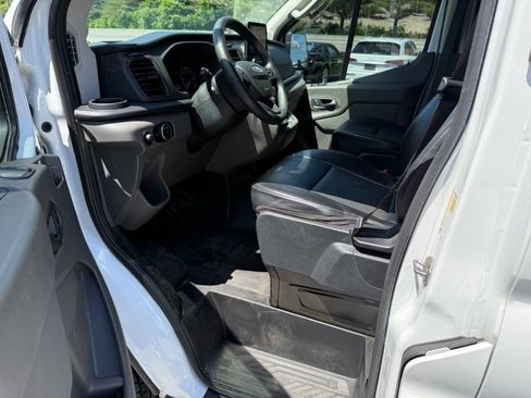 Used 2020 Ford Transit 250 Medium Roof AWD w/ Load Area Protection Package image 17