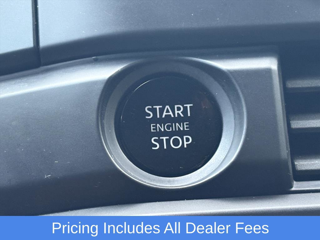 Used 2025 Nissan Pathfinder S AWD/4WD image 15