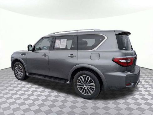Used 2024 Nissan Armada SL w/ Captain's Chairs Package AWD/4WD image 5