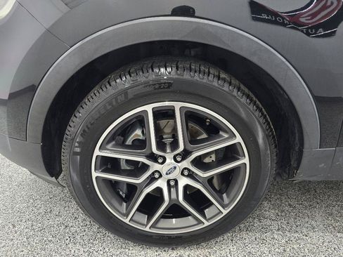 Used 2016 Ford Explorer Sport w/ Equipment Group 401A AWD/4WD image 36