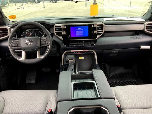 New 2025 Toyota Tundra SR5 image 5