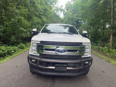 Used 2017 Ford F250 King Ranch w/ King Ranch Ultimate Package AWD/4WD image 2