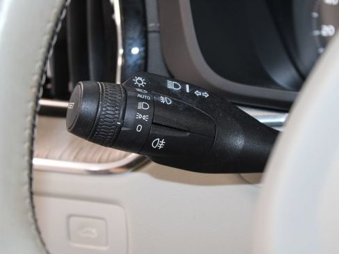 Used 2020 Volvo XC60 T5 Inscription FWD image 36