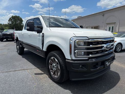 Used 2024 Ford F250 King Ranch AWD/4WD image 4