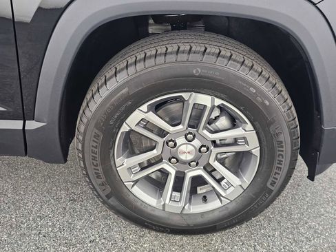 New 2026 GMC Terrain Elevation w/ LPO, Floor Liner Package image 9