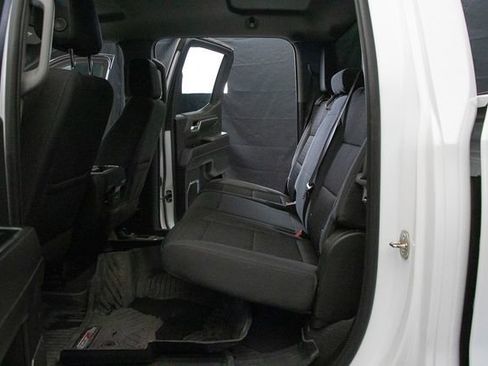 Used 2022 Chevrolet Silverado 1500 LT w/ Z71 Off-Road Package image 20