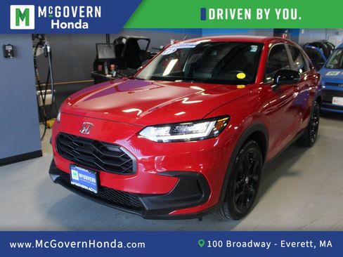 Used 2025 Honda HR-V Sport image 1