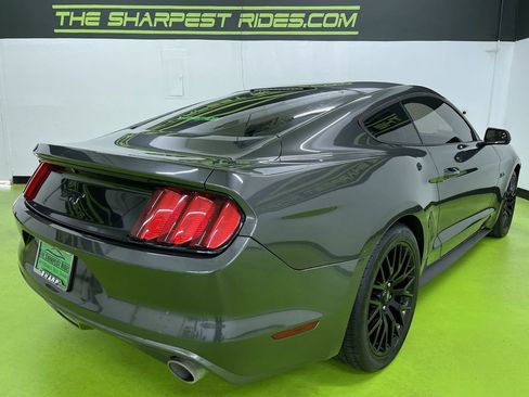 Used 2017 Ford Mustang GT w/ GT Performance Package image 10