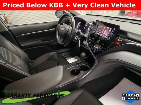 Used 2024 Toyota Camry SE image 24