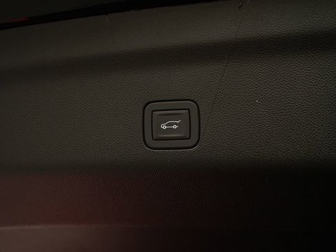 Used 2026 Cadillac Escalade V image 38