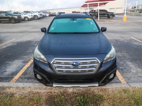Used 2017 Subaru Outback 2.5i Limited AWD/4WD image 5