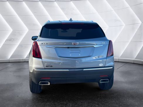 New 2026 Cadillac XT5 Luxury image 5