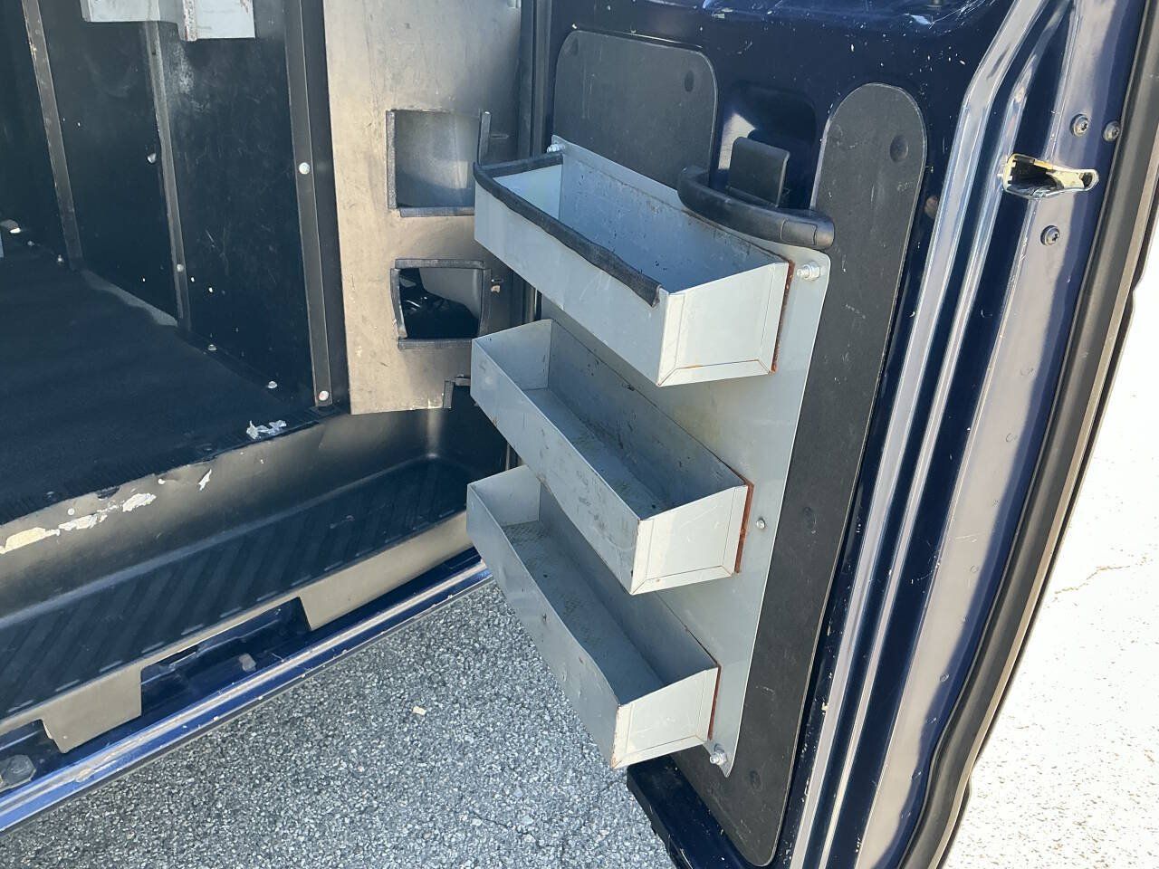 Used 2013 Ford E-350 and Econoline 350 Extended Super Duty w/ Commercial Cargo Van Pkg RWD image 26