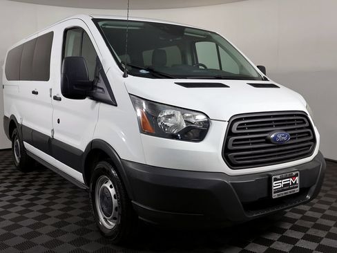 Used 2017 Ford Transit 150 XL RWD image 5