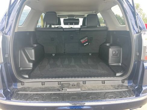 Used 2024 Toyota 4Runner Limited AWD/4WD image 33