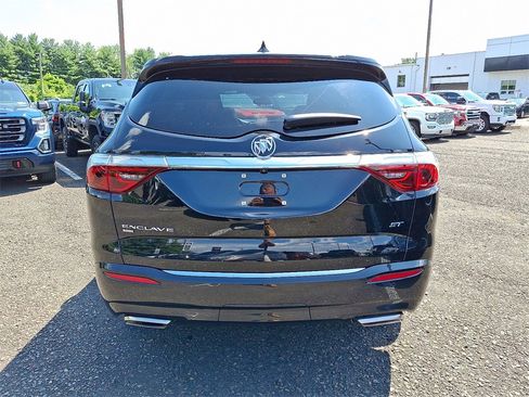 Certified 2022 Buick Enclave Essence w/ Experience Buick Package image 5